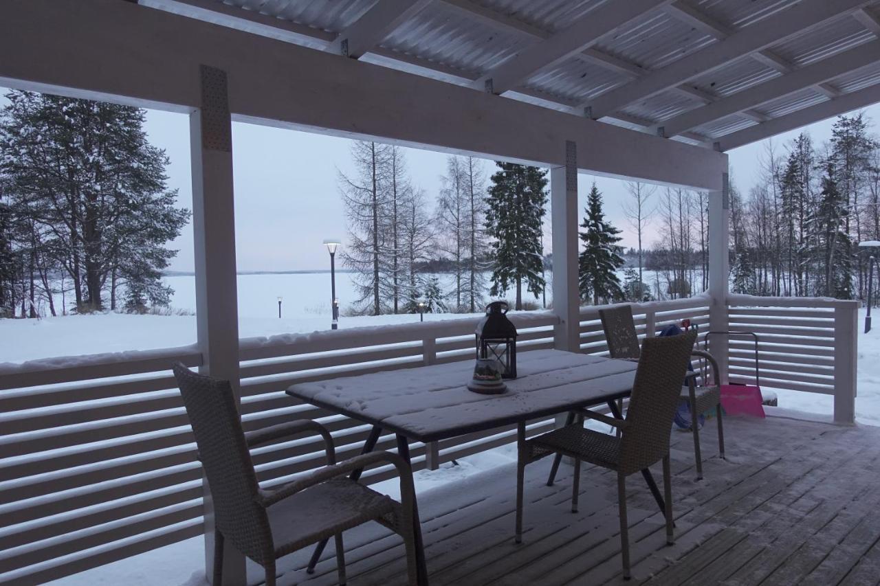 Ahosen Lomamoekit Villa Vikajärvi Kültér fotó