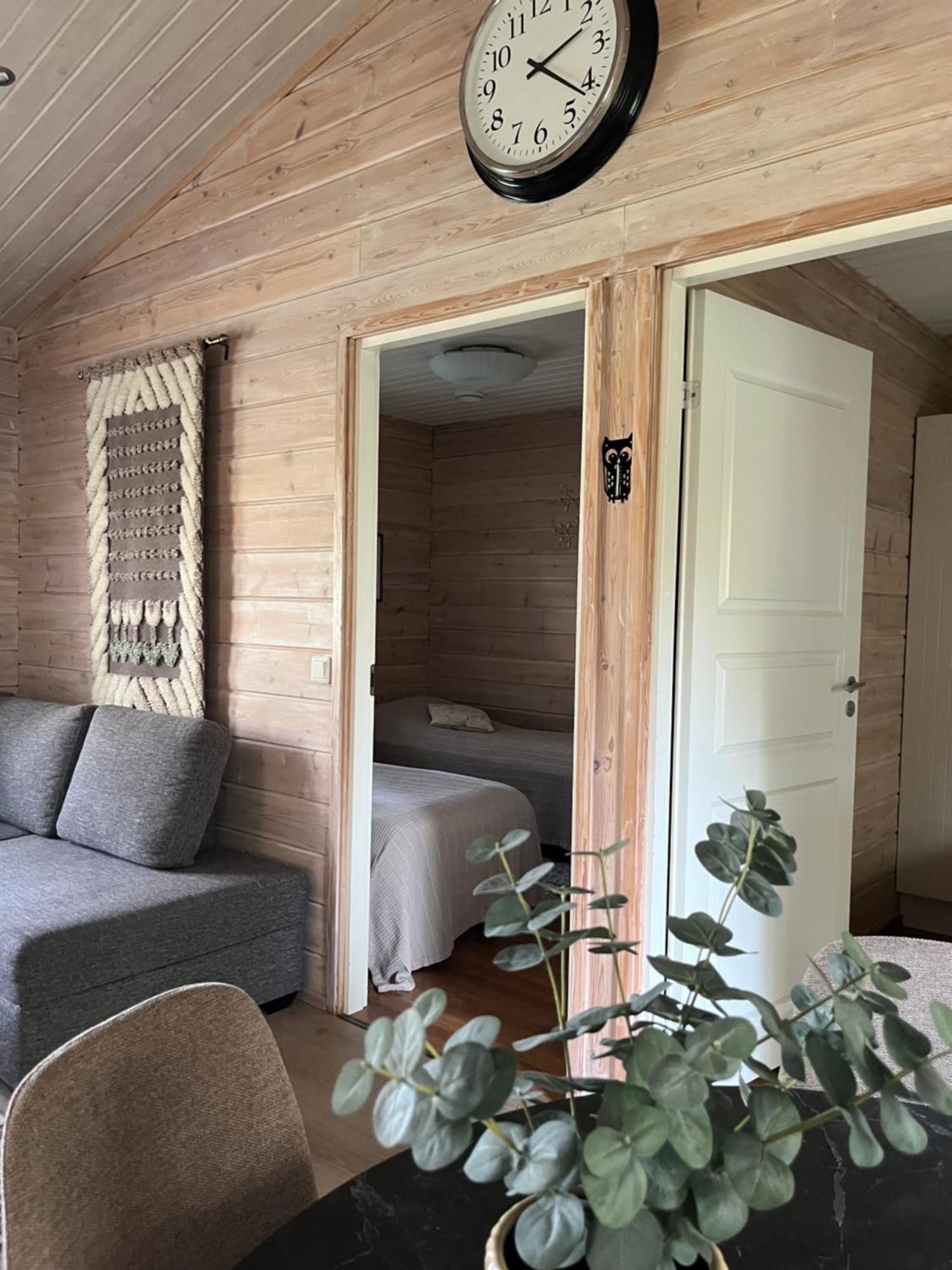 Ahosen Lomamoekit Villa Vikajärvi Kültér fotó