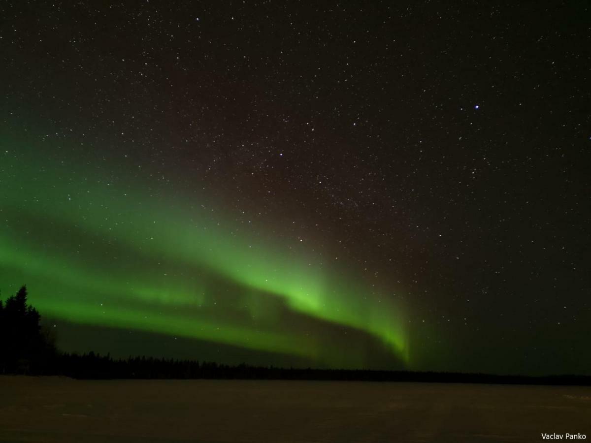 Ahosen Lomamoekit Villa Vikajärvi Kültér fotó