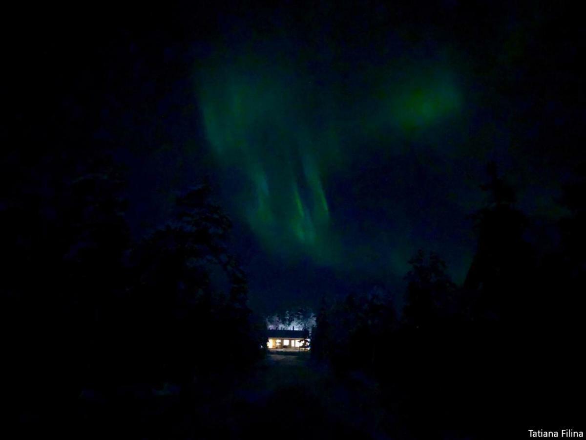 Ahosen Lomamoekit Villa Vikajärvi Kültér fotó